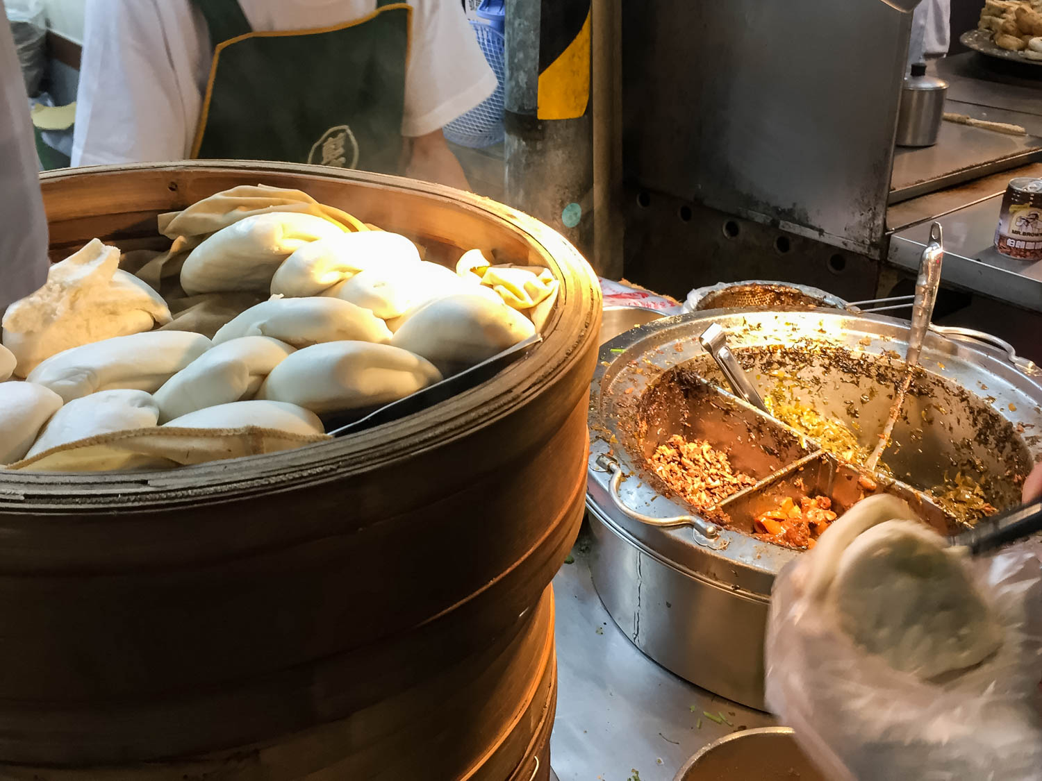 [Ẩm thực Đài Bắc] Độc đáo bánh bao kẹp thịt heo tại Đài Bắc: Lan Jia Gua Bao