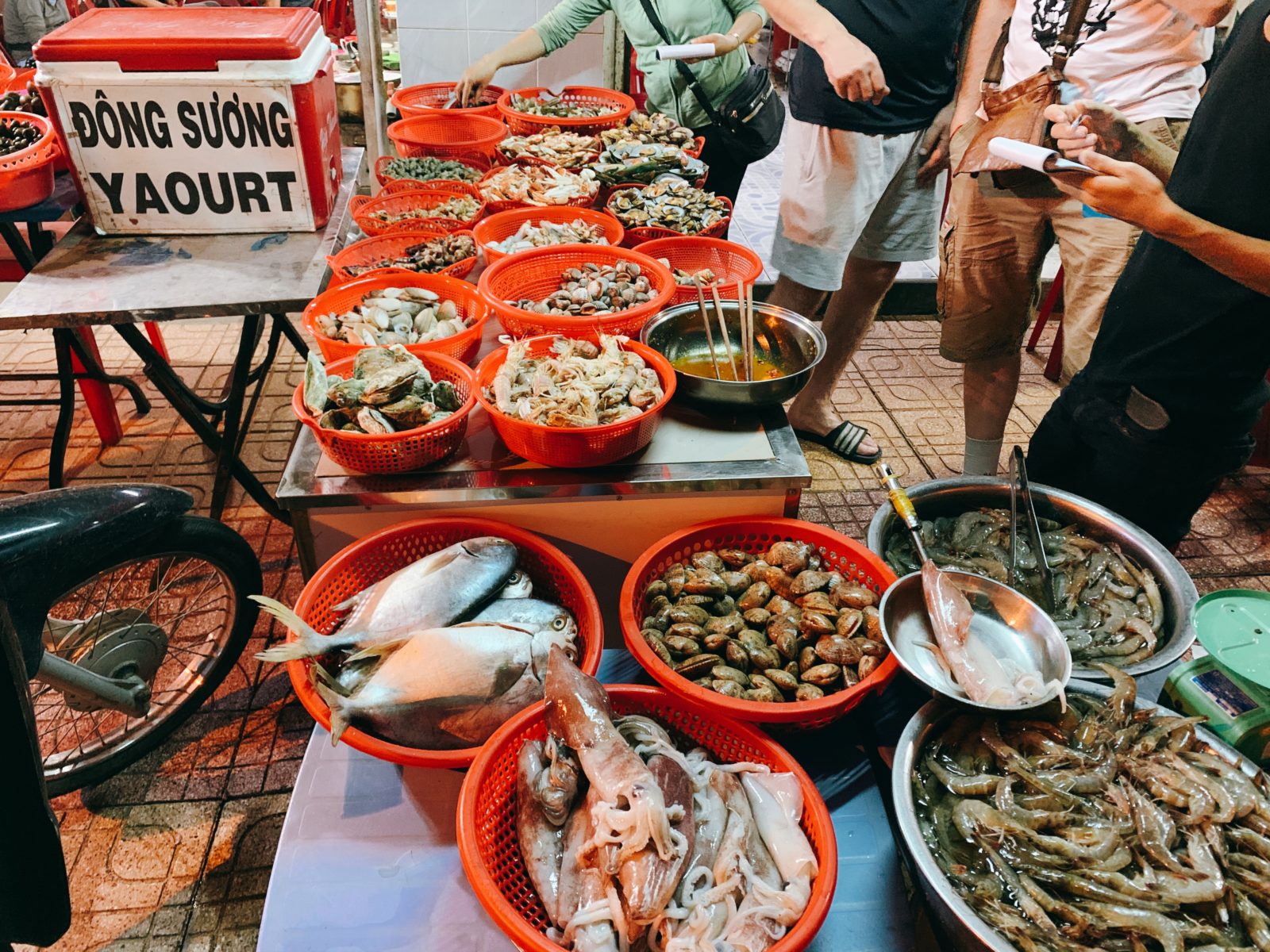 Dừng chân Ốc Sò Quán – Nha Trang ăn hải sản tươi